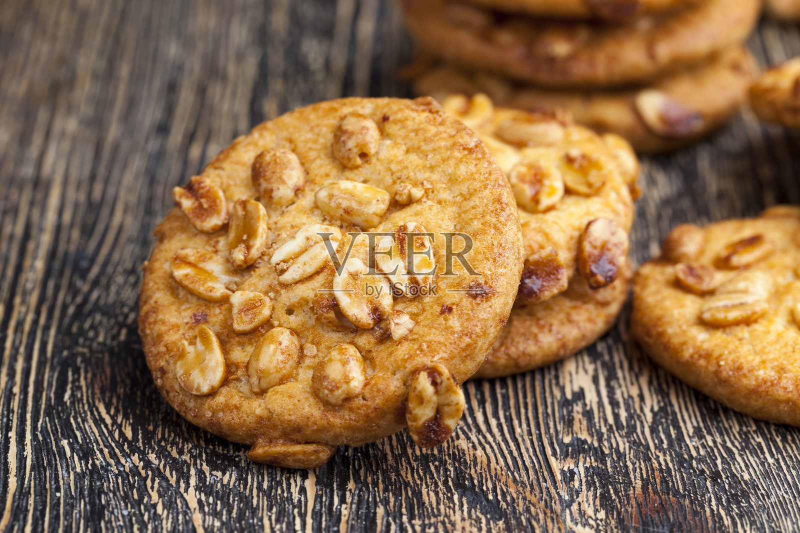 烤花生圆饼照片摄影图片