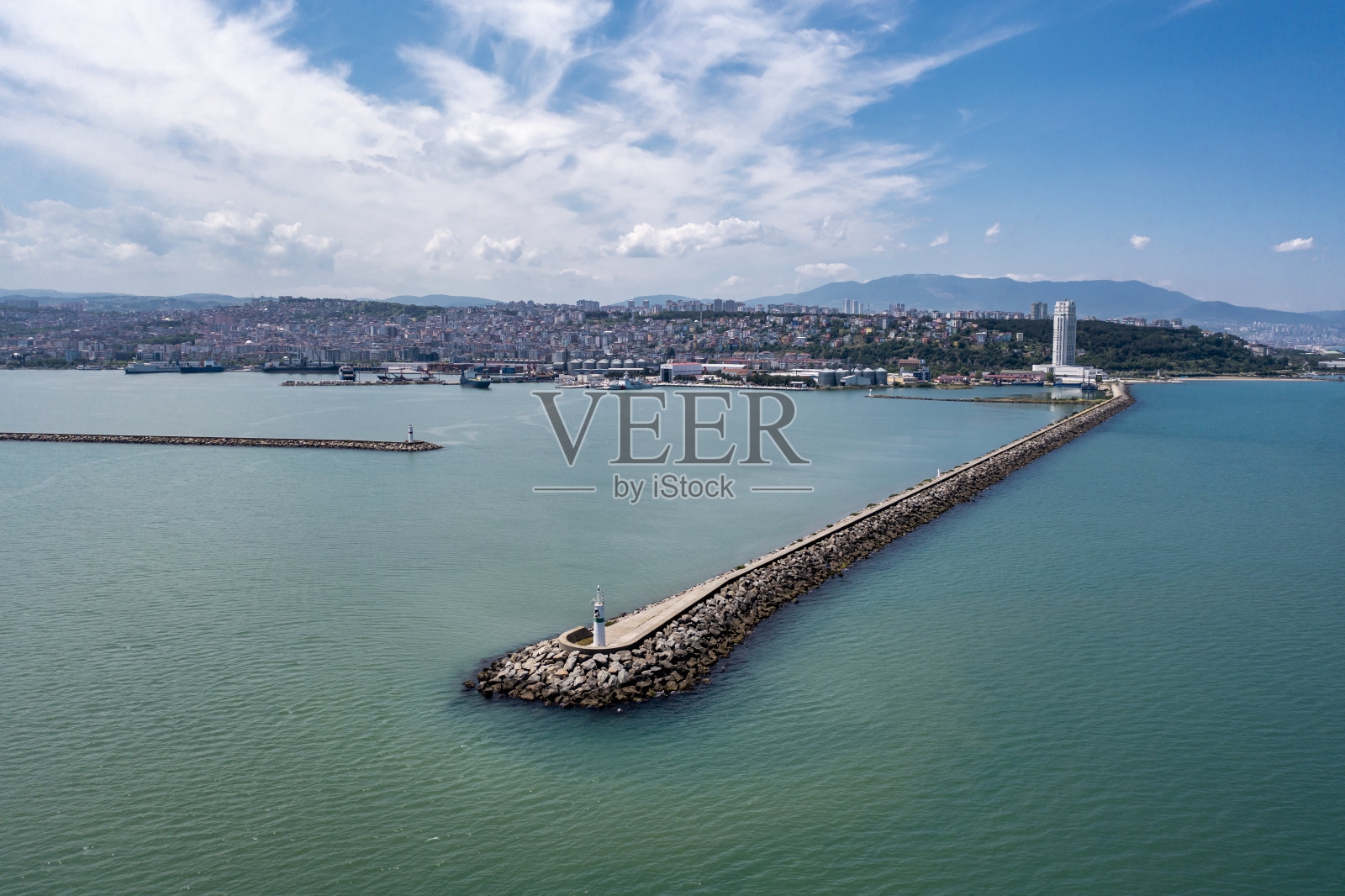 鸟瞰土耳其萨姆孙市的格罗因照片摄影图片