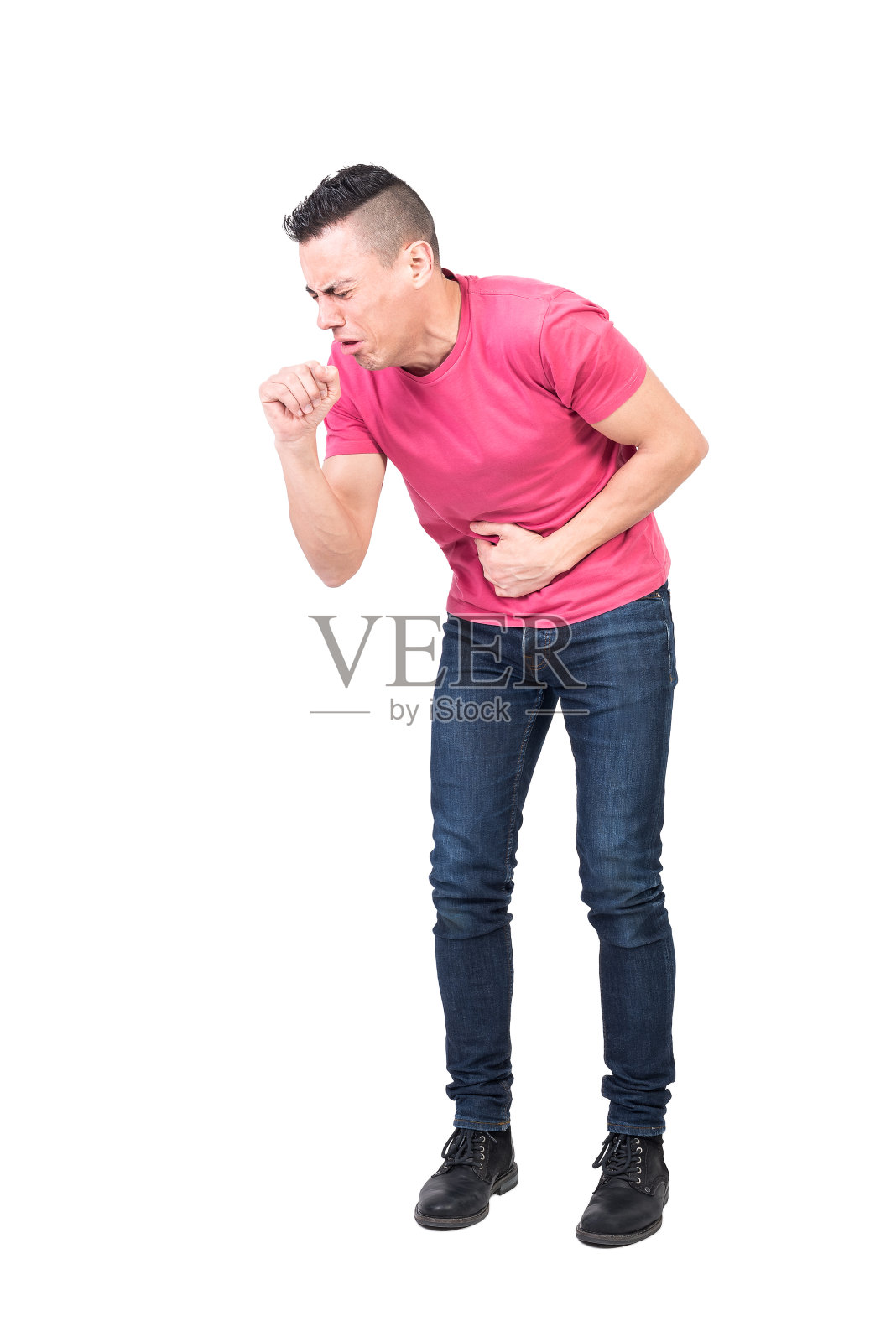 闭着眼睛咳嗽的病人照片摄影图片