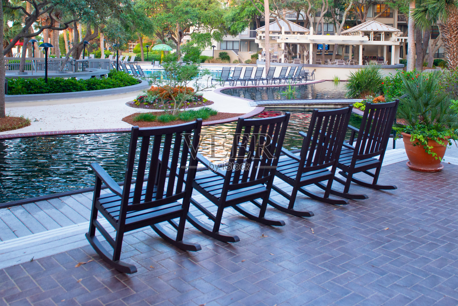 清晨的摇椅——南卡罗来纳州希尔顿黑德照片摄影图片