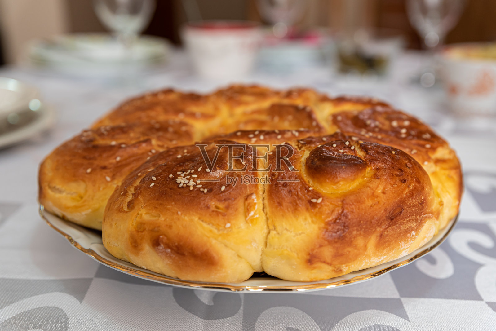 东正教圣诞节习俗,自制面包叫“česnica”照片摄影图片