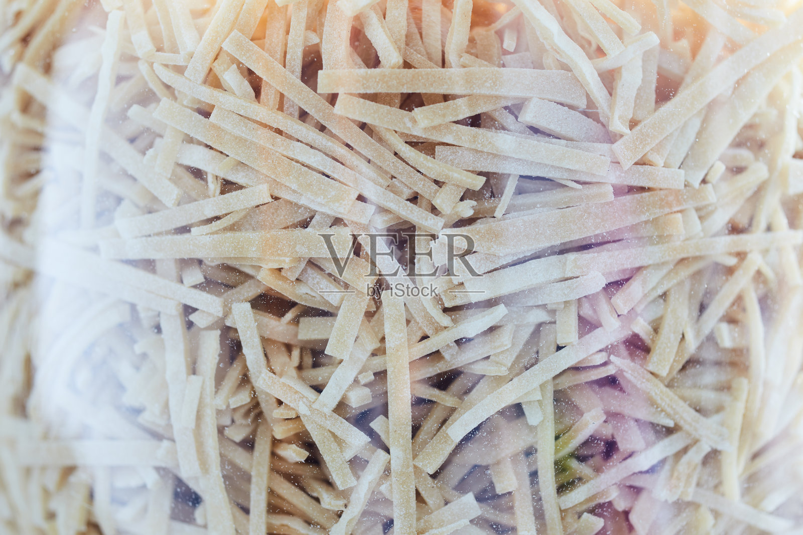 玻璃罐中面照片摄影图片