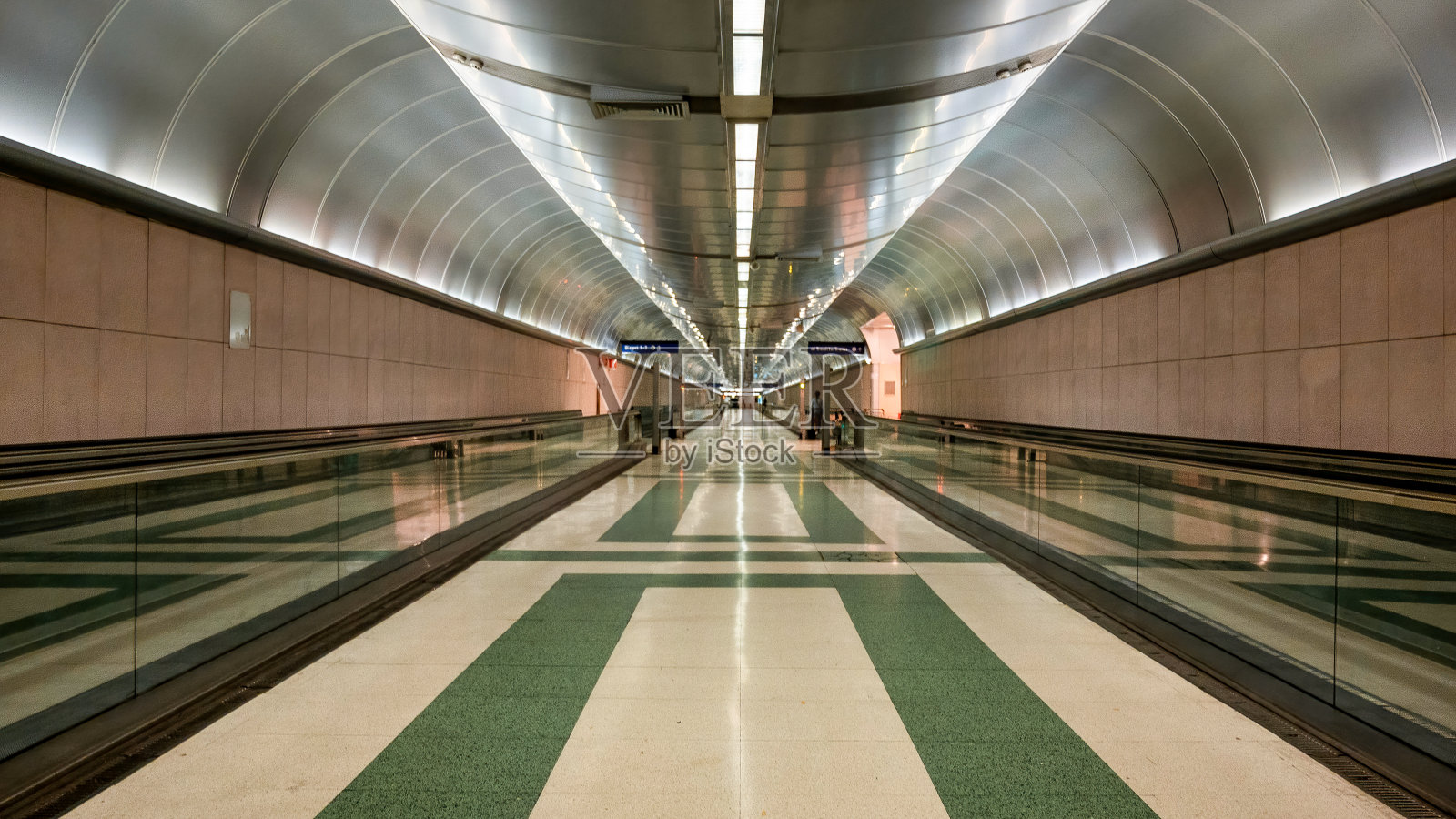 意大利圣雷莫的地铁照片摄影图片