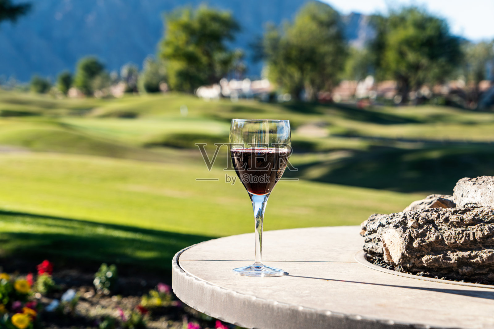 Lambrusco玻璃气泡酒照片摄影图片