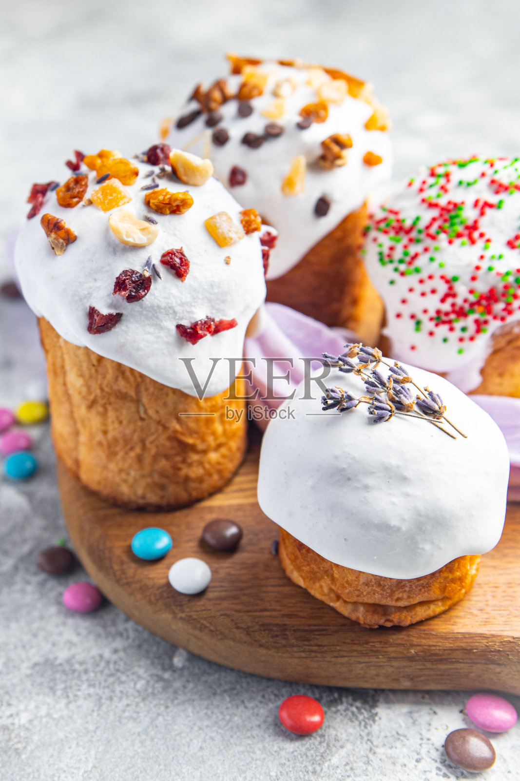 复活节甜点复活节甜点节日烘焙节日复活节甜点餐食品点心在桌子上拷贝空间食品背景照片摄影图片