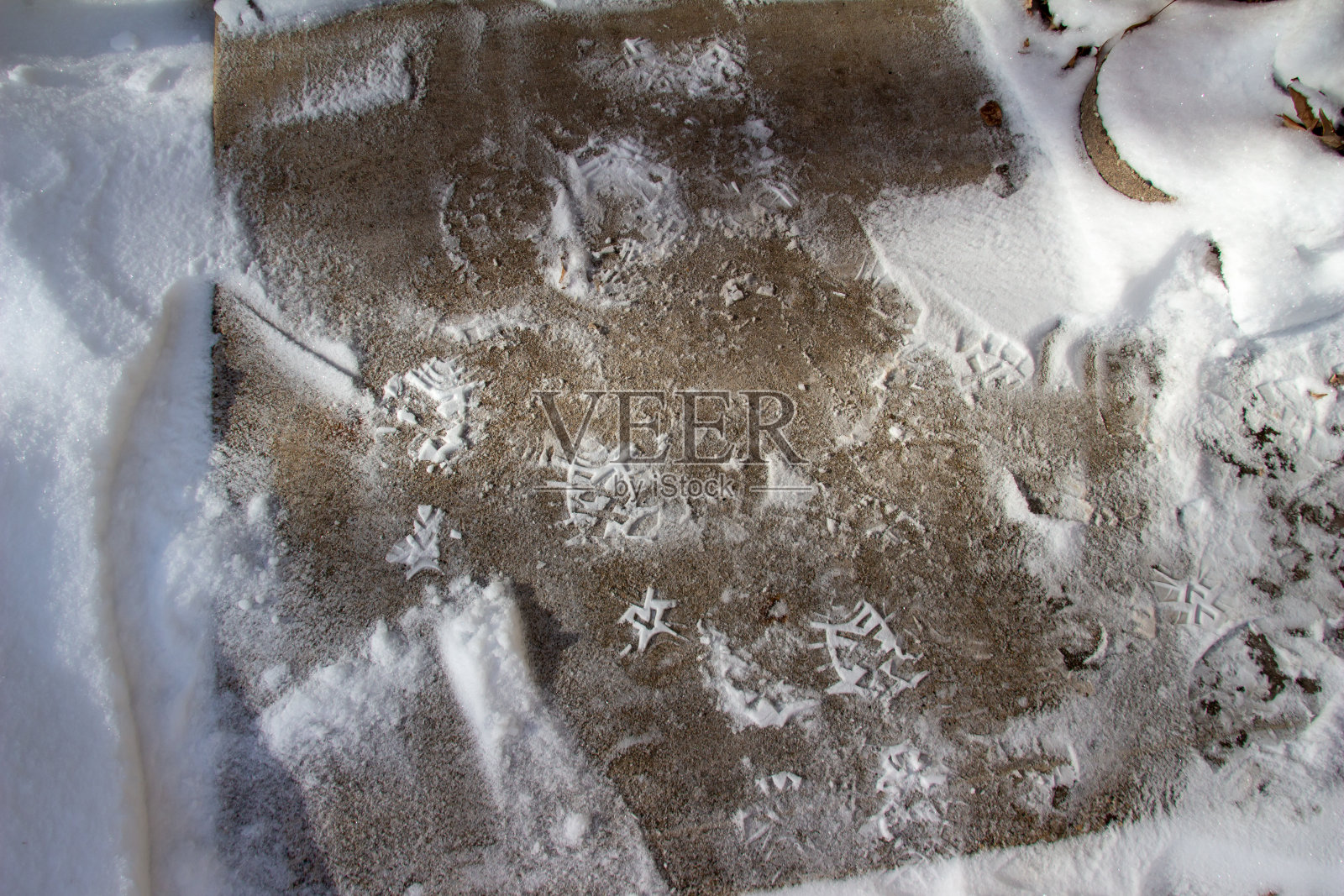 水泥人行道上铲雪设计的纹理背景照片摄影图片