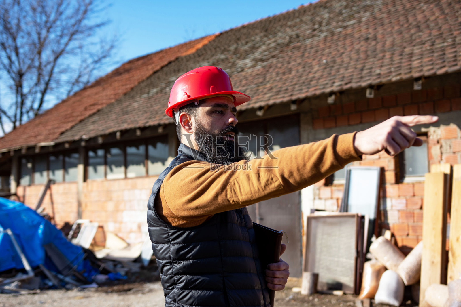 建筑工地工程师照片摄影图片