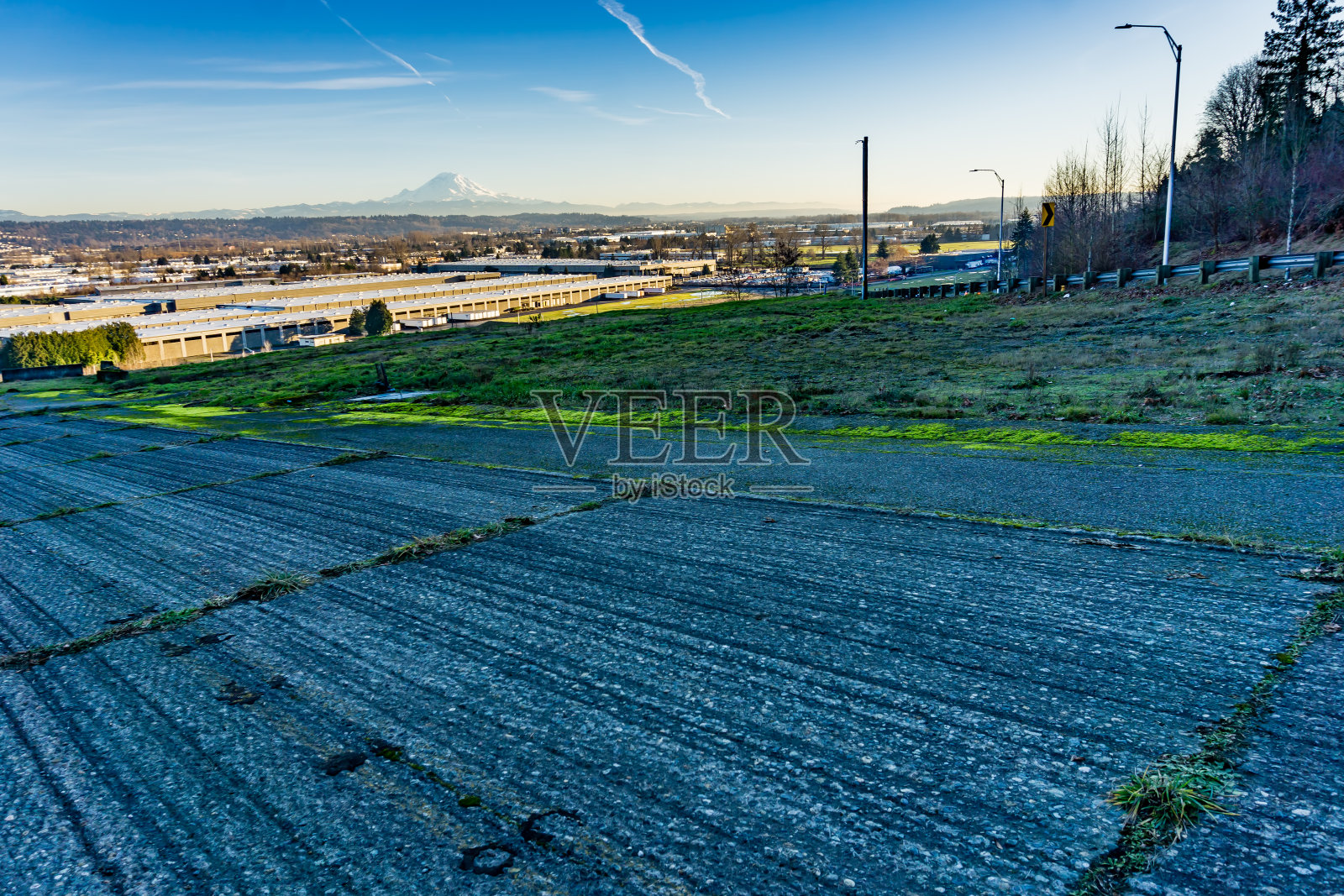 图克维拉和雷尼尔照片摄影图片