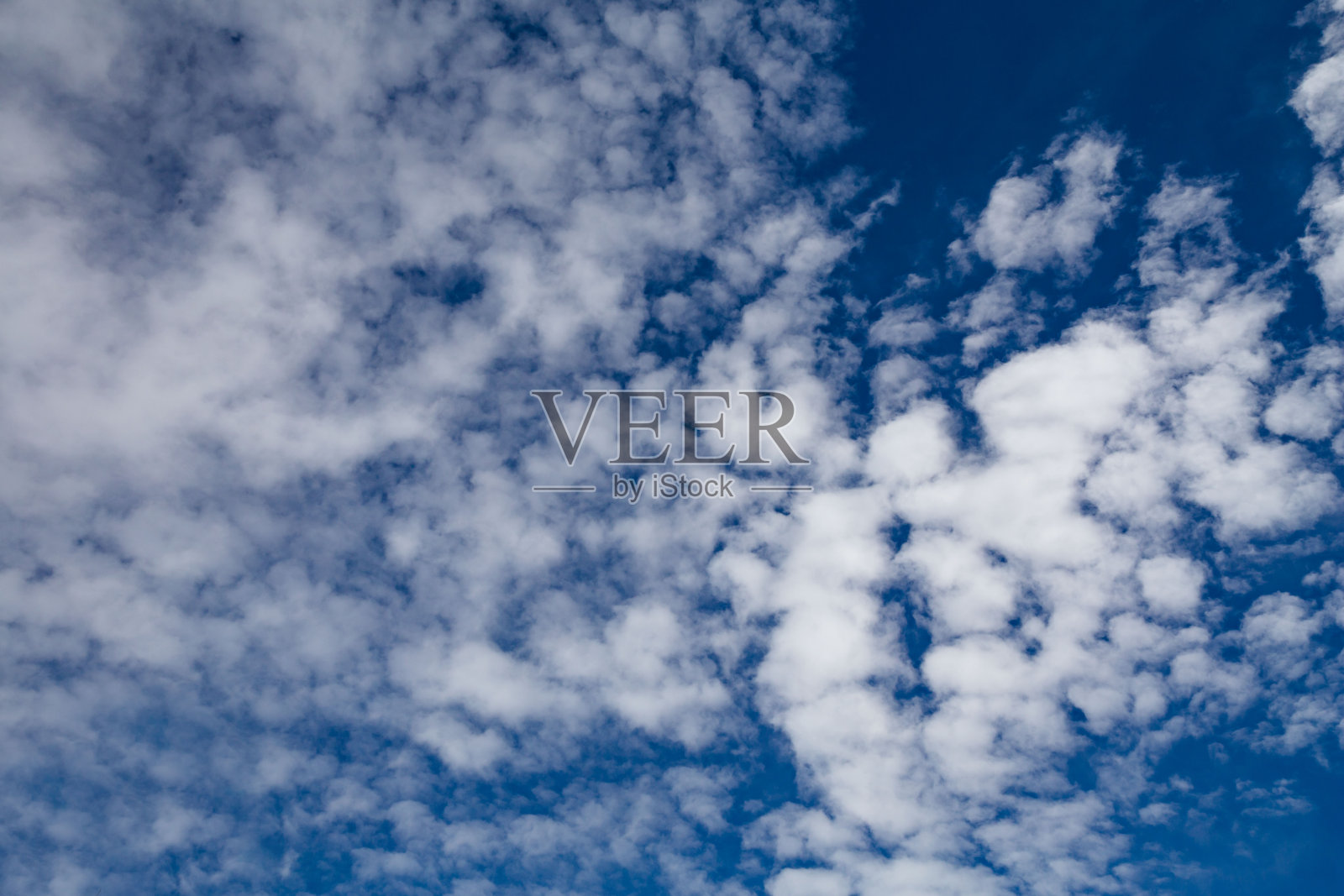 多云的天空照片摄影图片