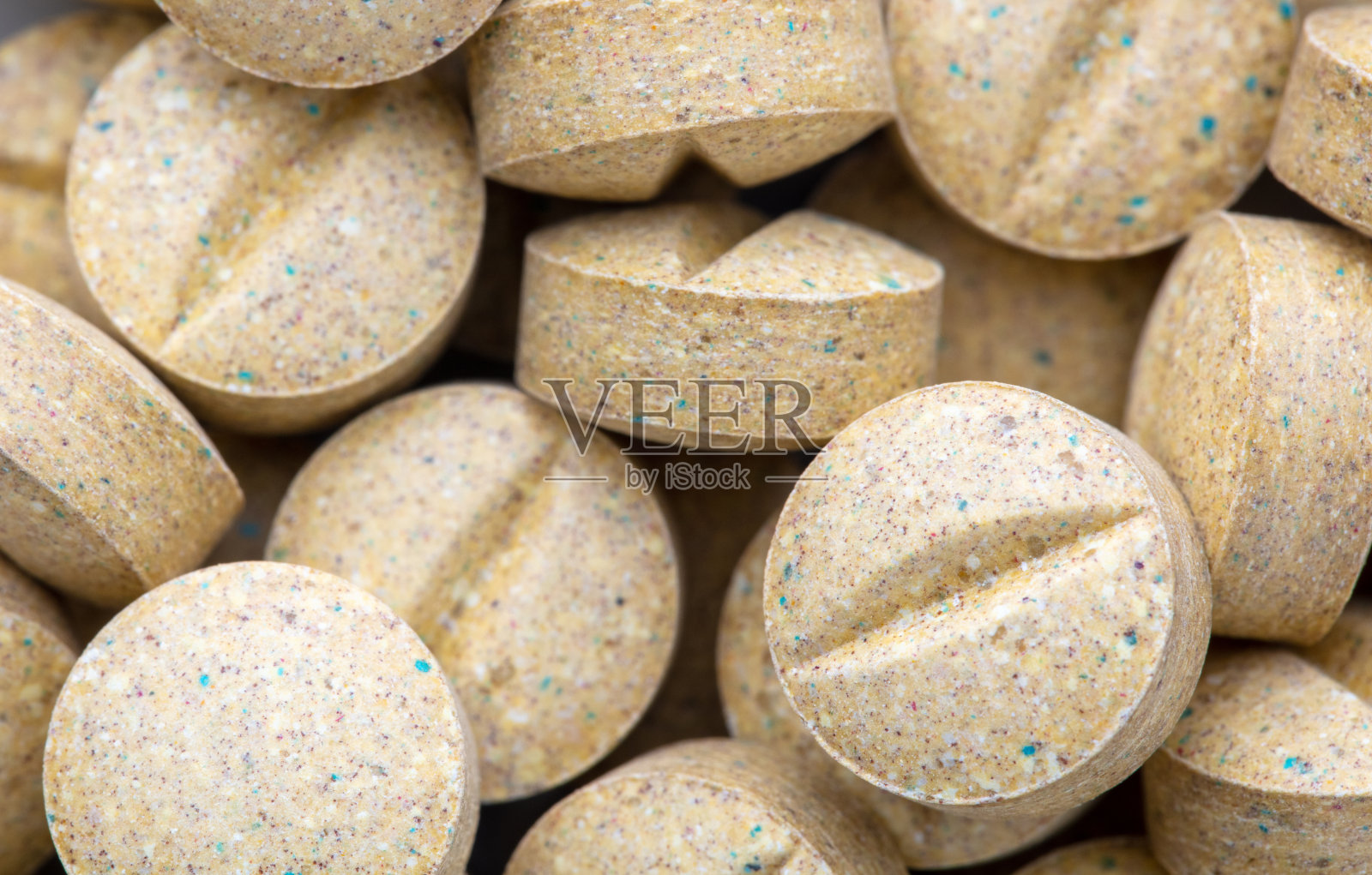 顺势疗法药物补充。替代医学。维生素胶囊。照片摄影图片