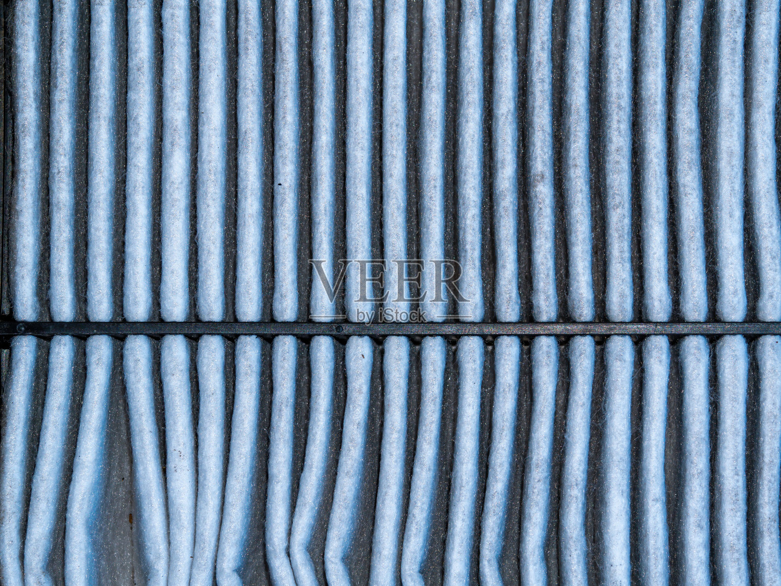 汽车发动机排气系统空气滤清器的结构。照片摄影图片