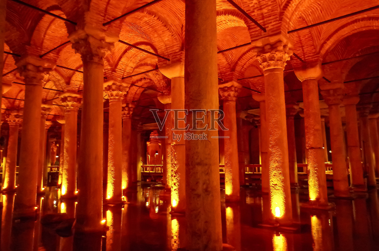 罗勒油轮照片摄影图片