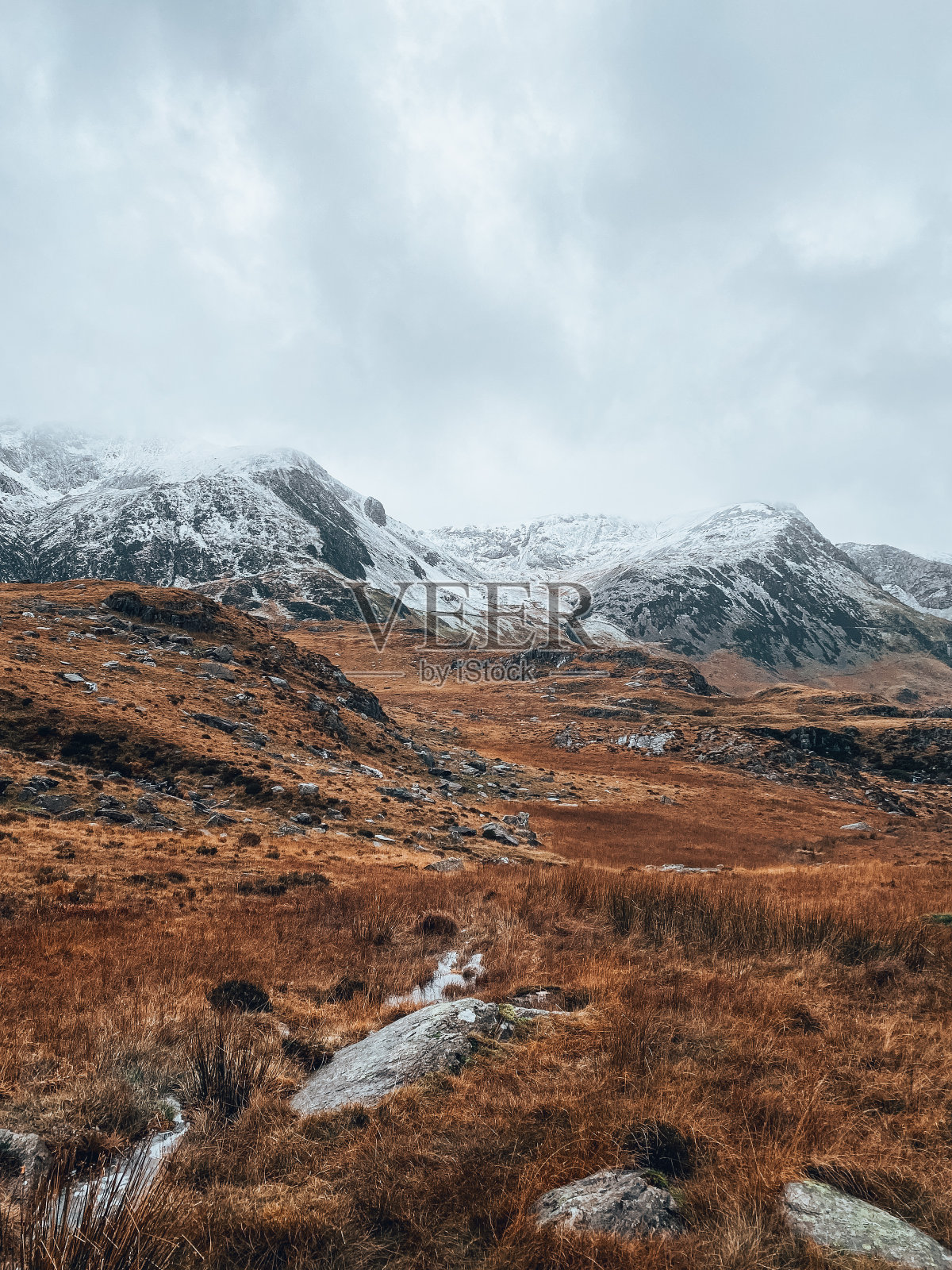 北威尔士的雪山照片摄影图片