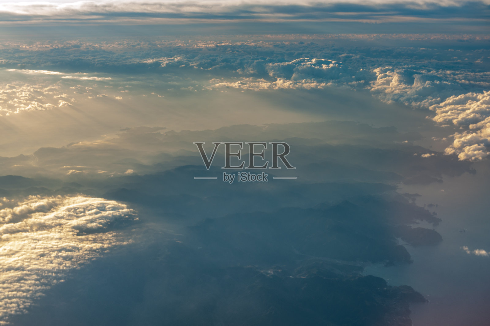 从空中俯瞰日本南部照片摄影图片