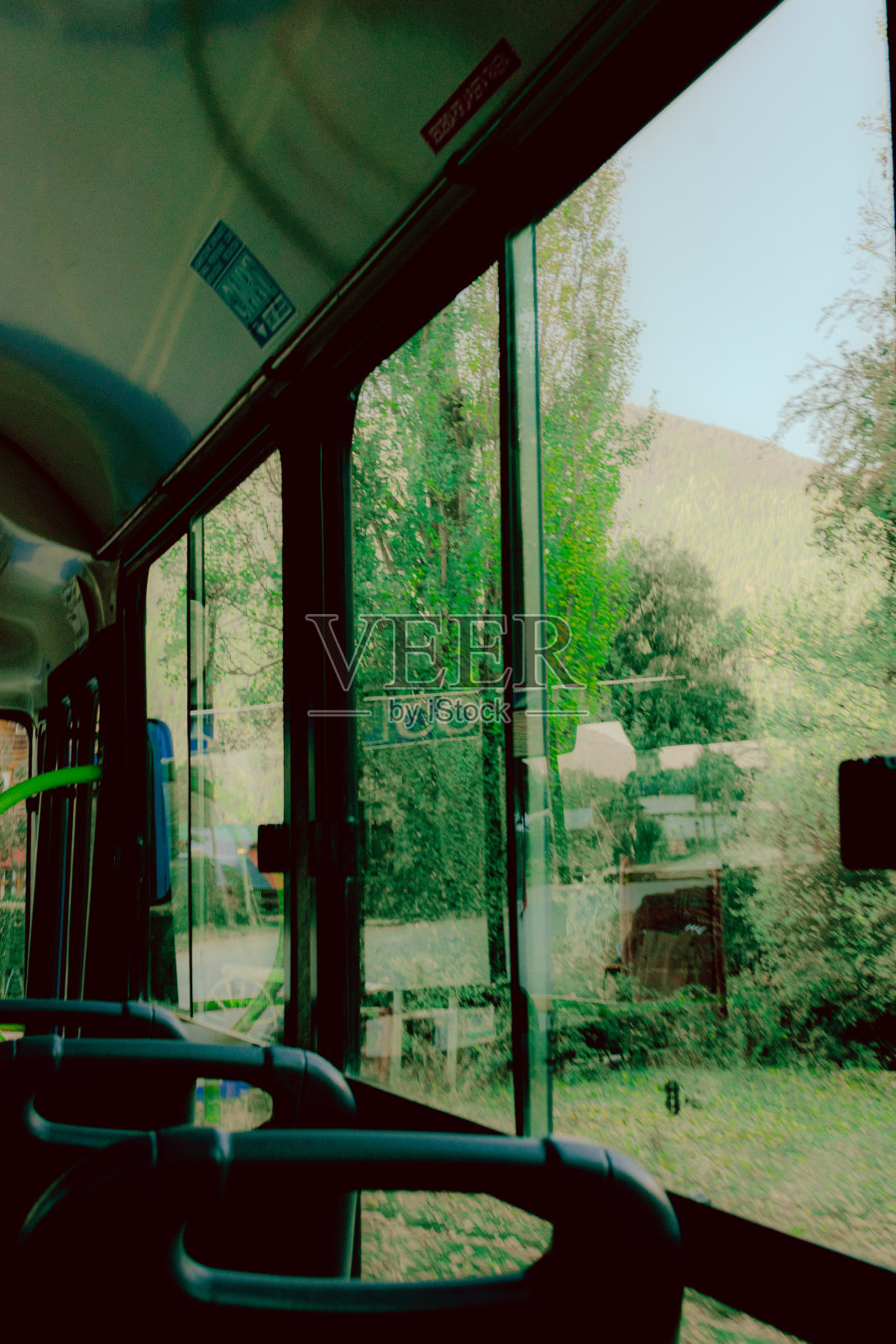 Lago Puelo的集体内部,Patagonía阿根廷。照片摄影图片