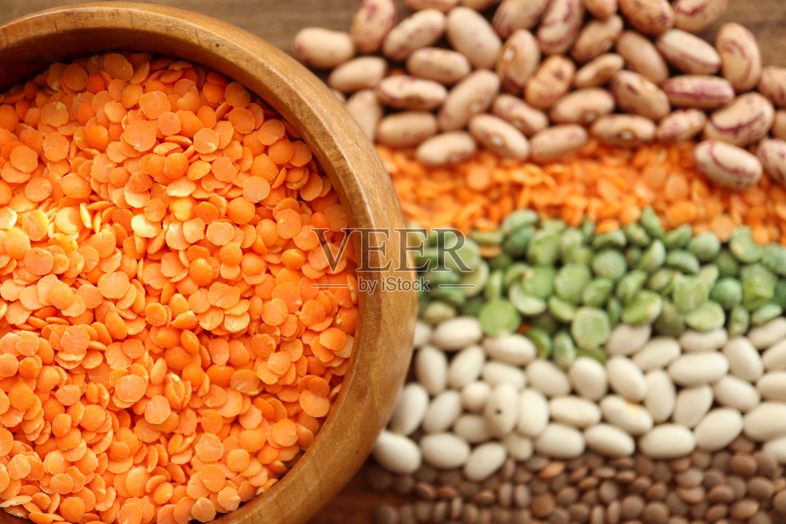 碗里的红豆照片摄影图片