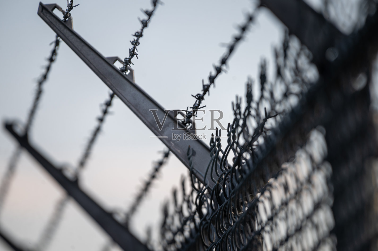 安全栅栏照片摄影图片