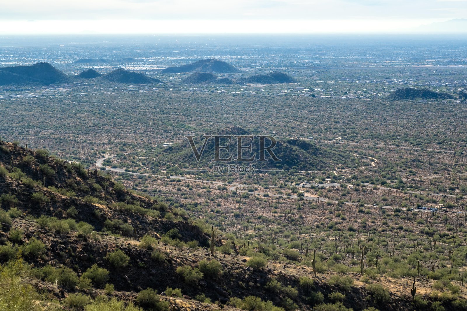 俯瞰亚利桑那州梅萨的自然景观照片摄影图片