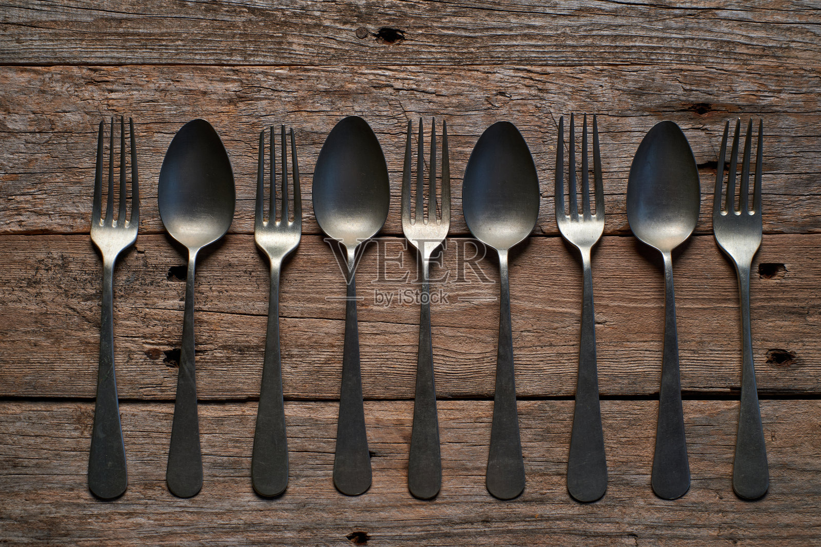 旧汤匙和叉子照片摄影图片