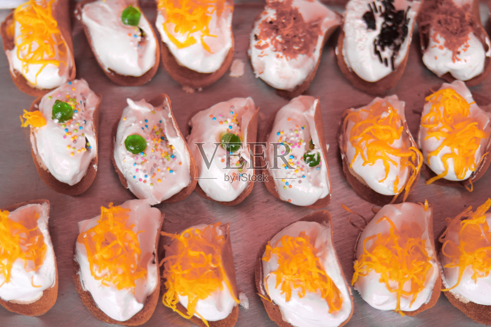 卡农布恩泰式甜点照片摄影图片