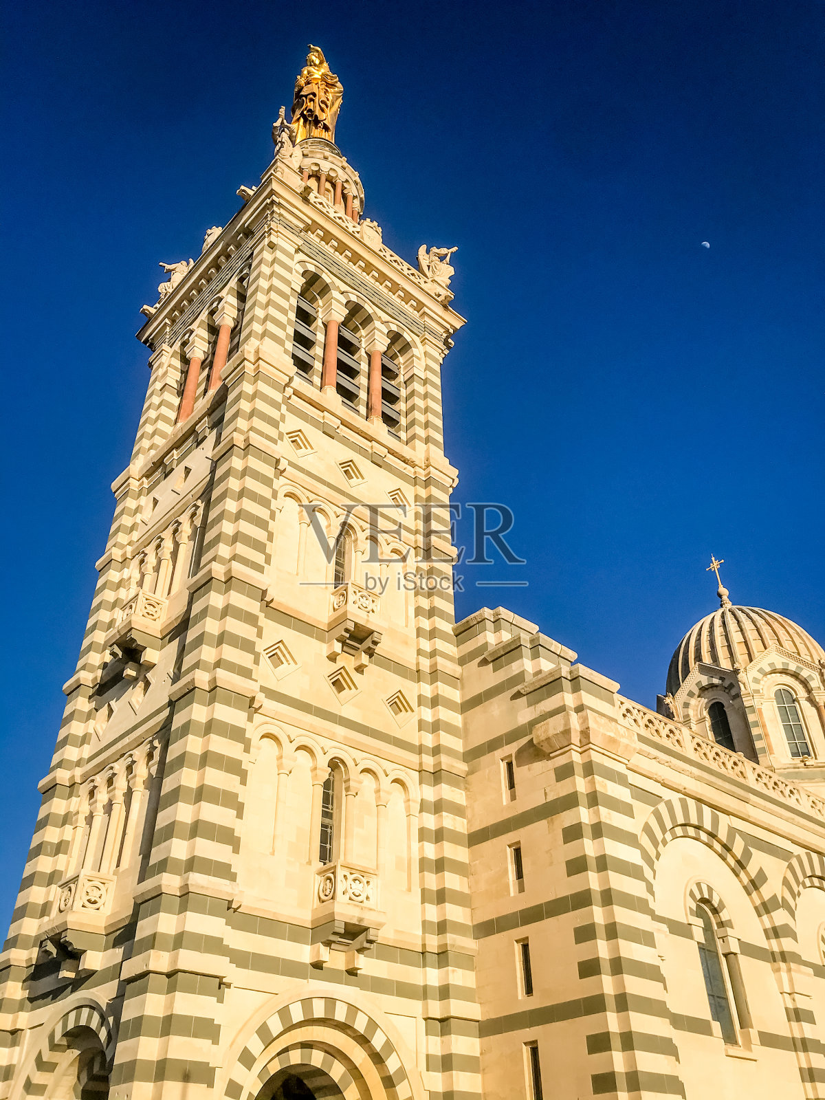 我们的守护圣母大教堂照片摄影图片