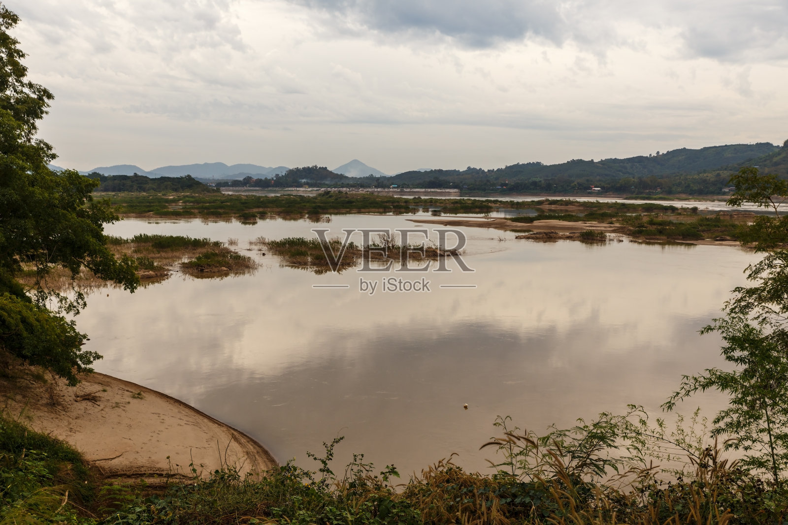 湄公河。老挝。照片摄影图片