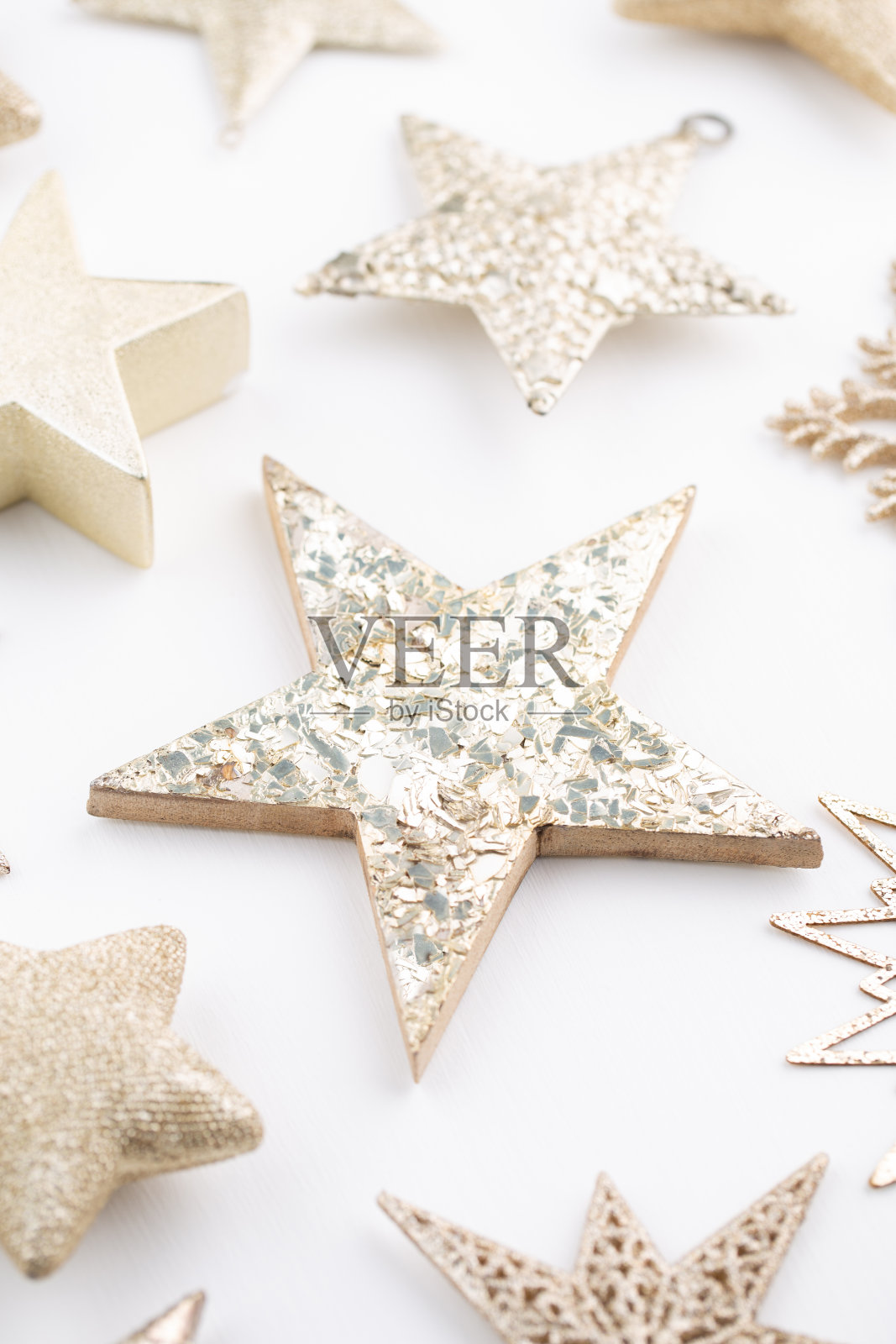 新年庆祝与圣诞背景,圣诞装饰俯视图。照片摄影图片