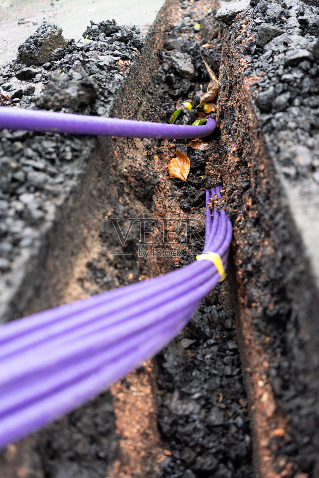 光纤安装照片摄影图片