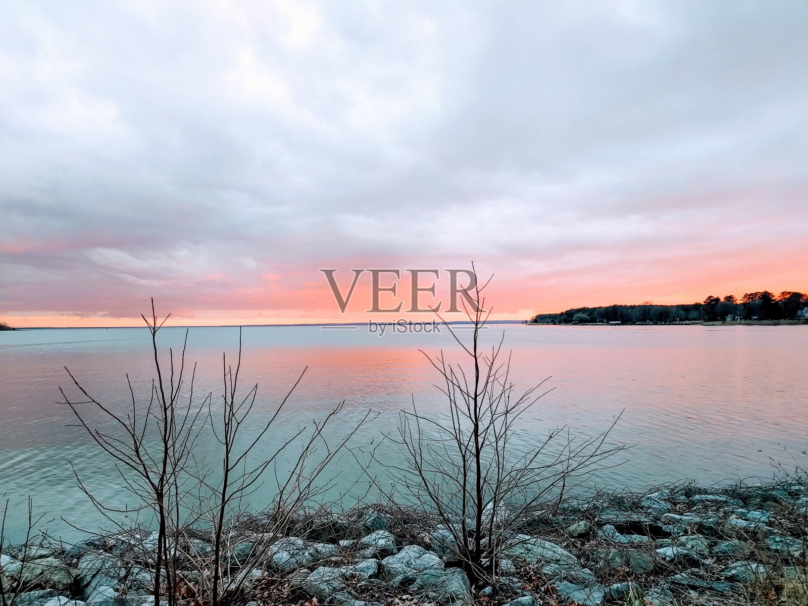 切萨皮克湾的日落照片摄影图片