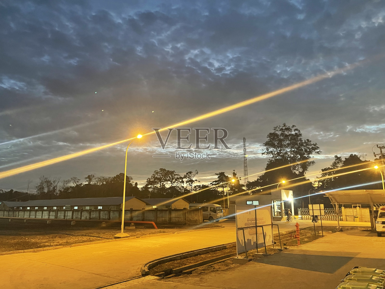 晚上照片摄影图片