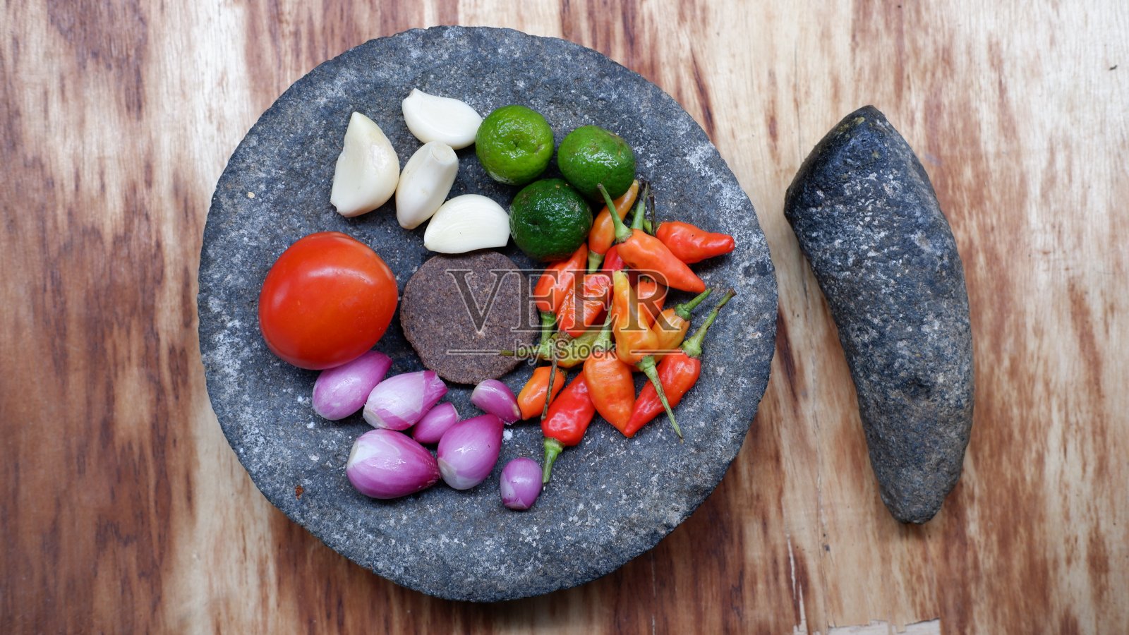 印尼传统辣椒参巴酱,也叫参巴酱照片摄影图片