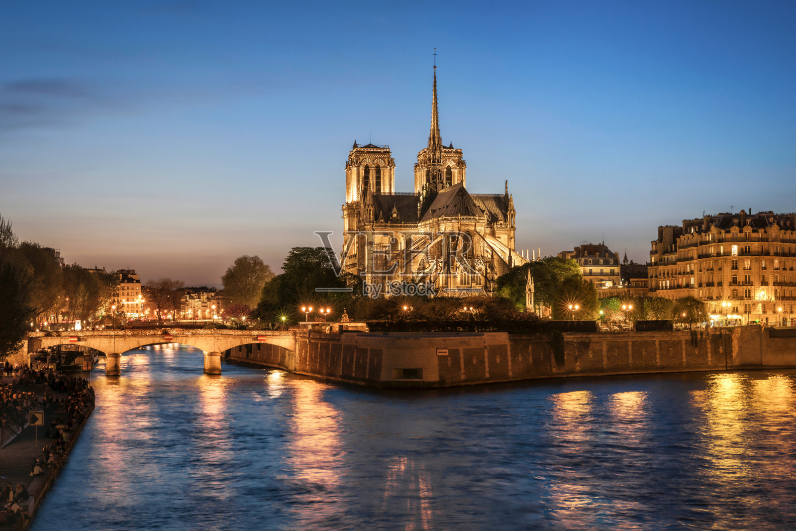 圣母院大教堂照片摄影图片