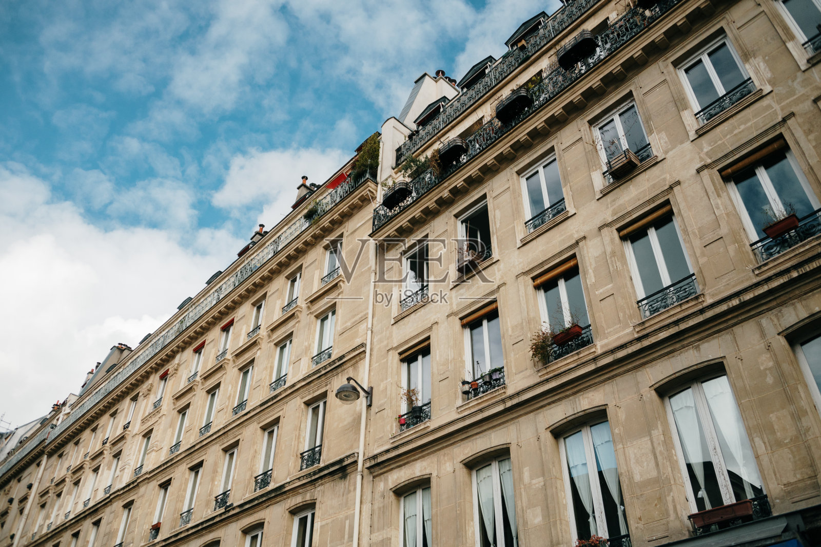 巴黎的公寓建筑立面照片摄影图片