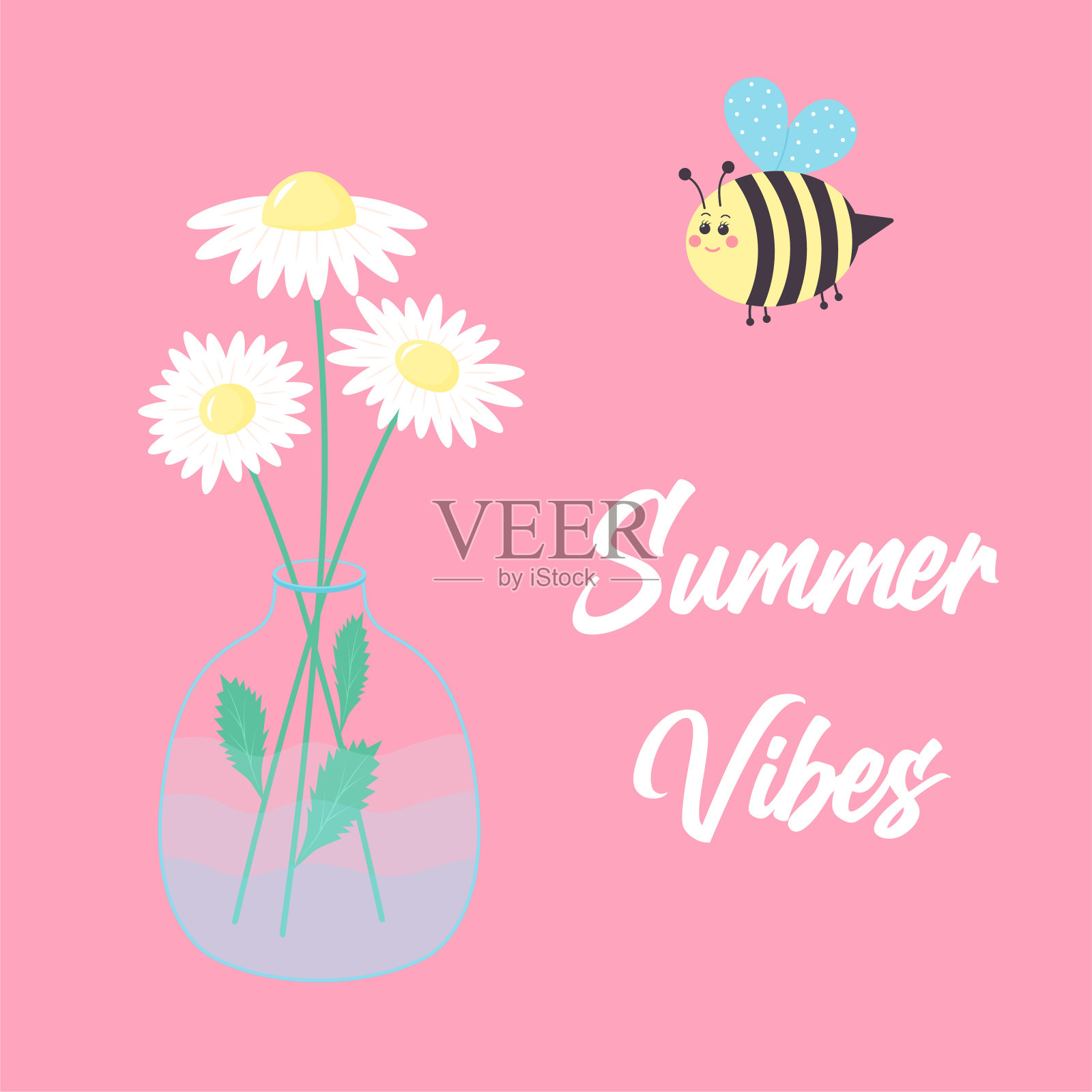 雏菊花在一个透明的花瓶里,还有水和可爱的卡通蜜蜂。夏天共鸣文本。明信片。插画图片素材