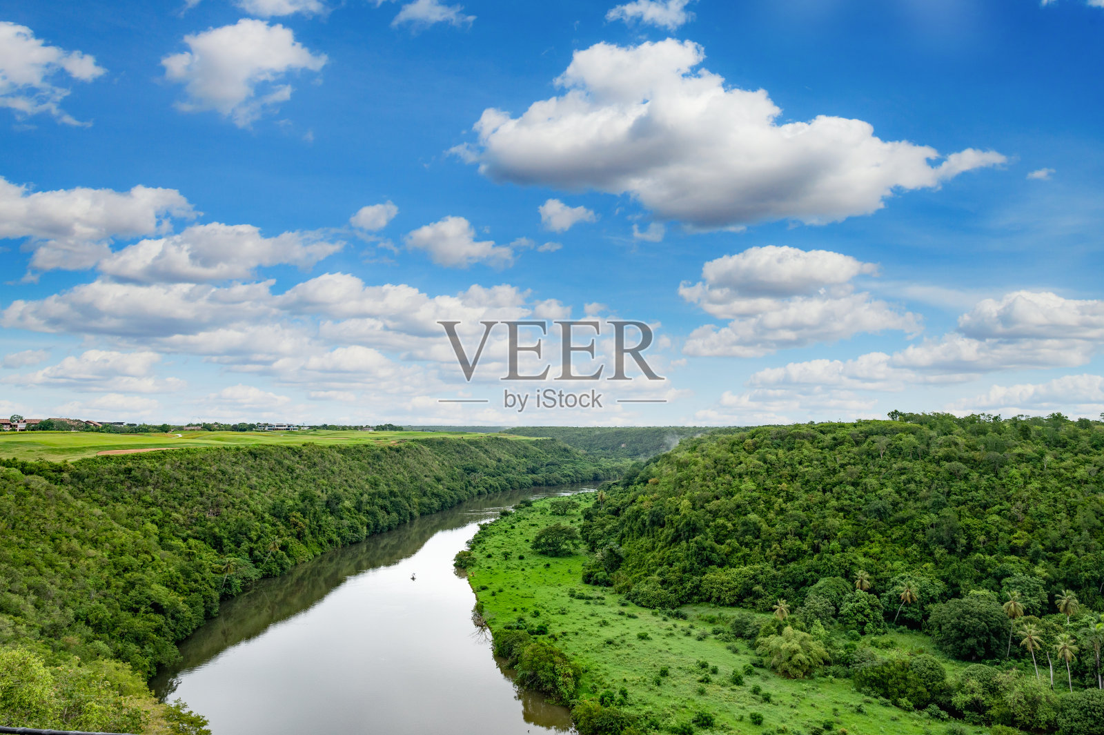 多米尼加共和国的雪冯河照片摄影图片