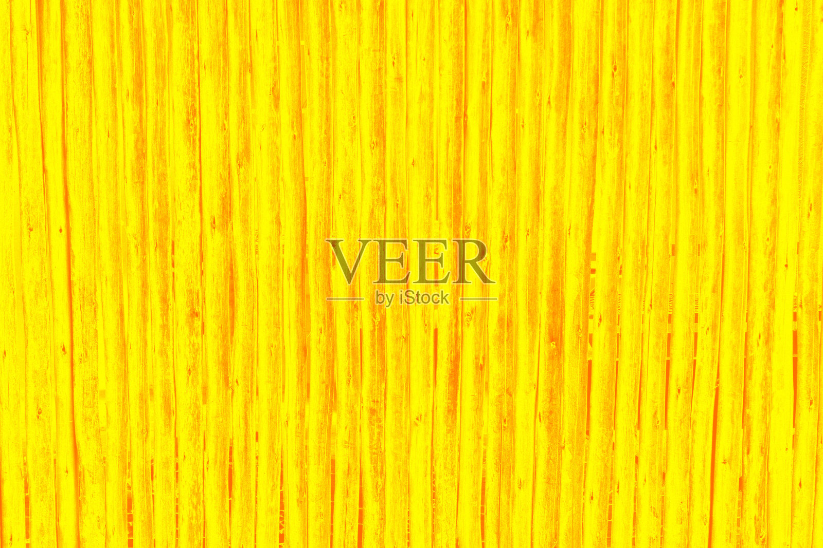 经过处理的绿色木杆形成墙或隔墙照片摄影图片