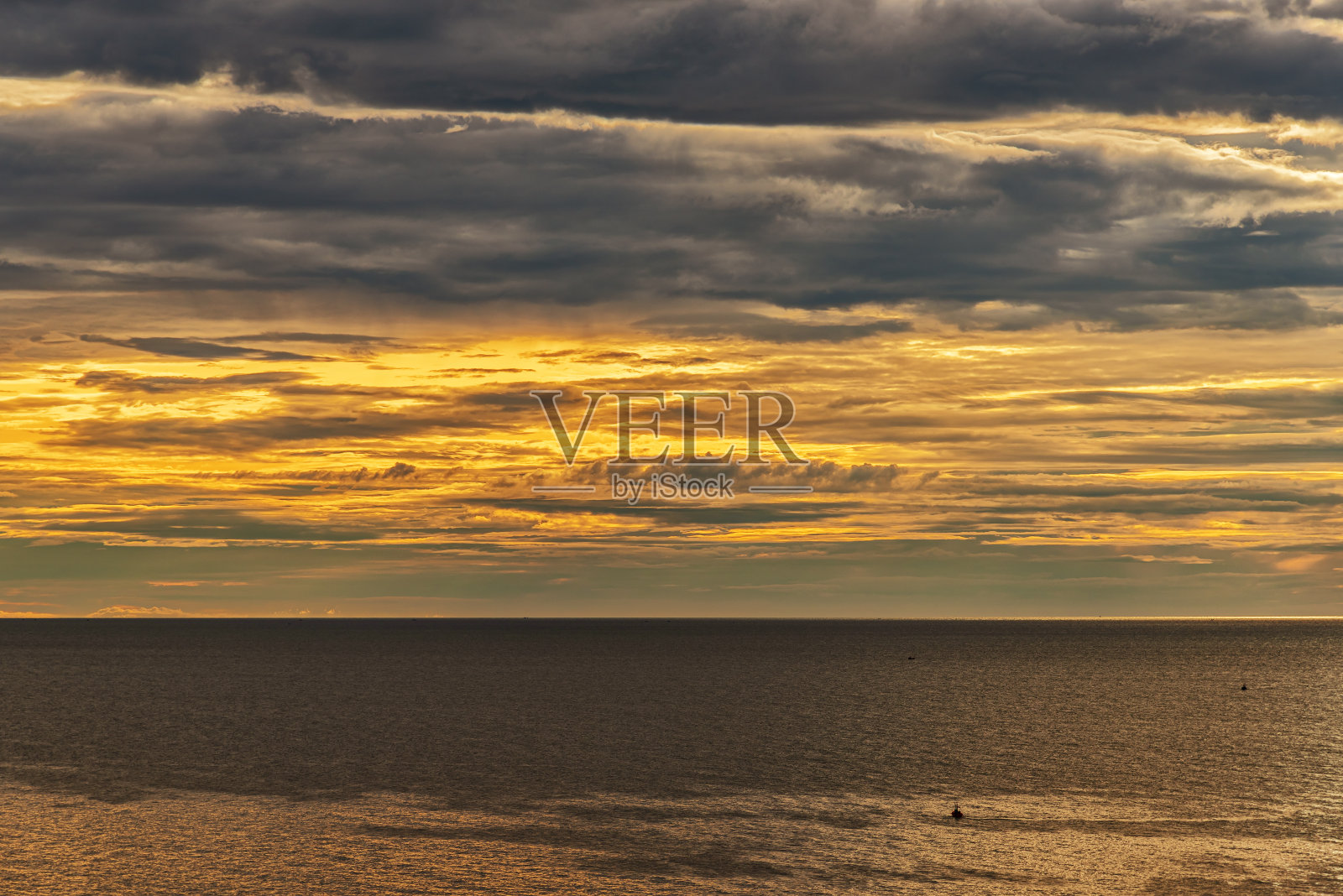 夕阳海景照片摄影图片