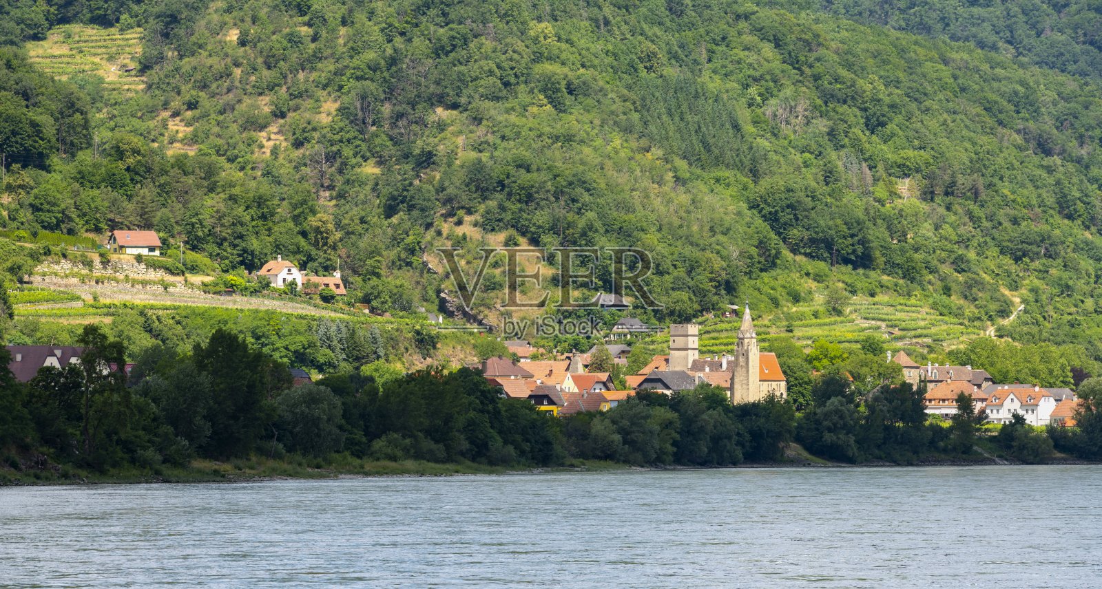 瓦肖的奥地利村庄Schwallenbach照片摄影图片