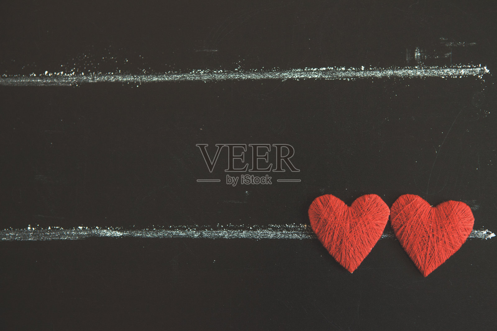 情人节贺卡木质背景爱心照片摄影图片