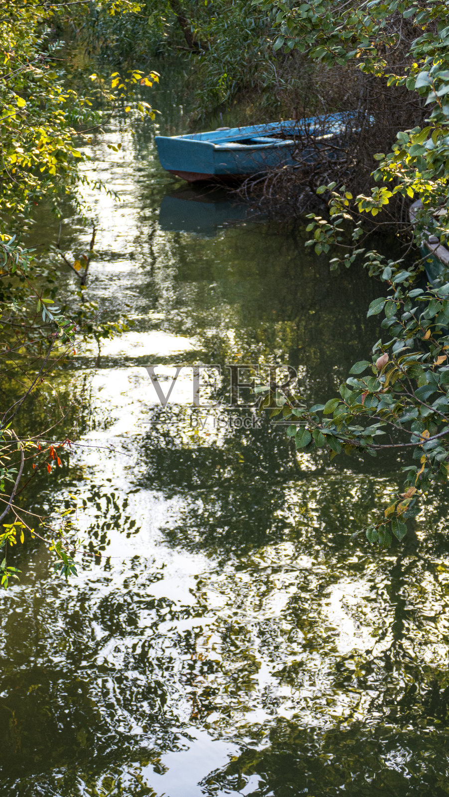 蓝色木划艇照片摄影图片