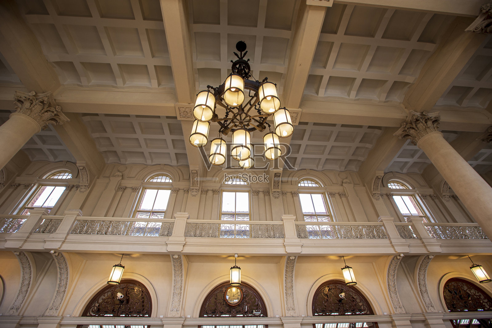 巴西圣保罗,卢兹火车站的大厅照片摄影图片