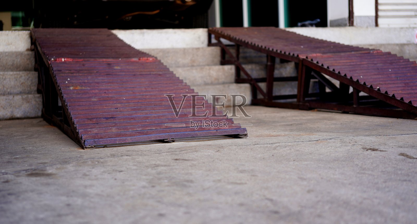 金属坡道照片摄影图片