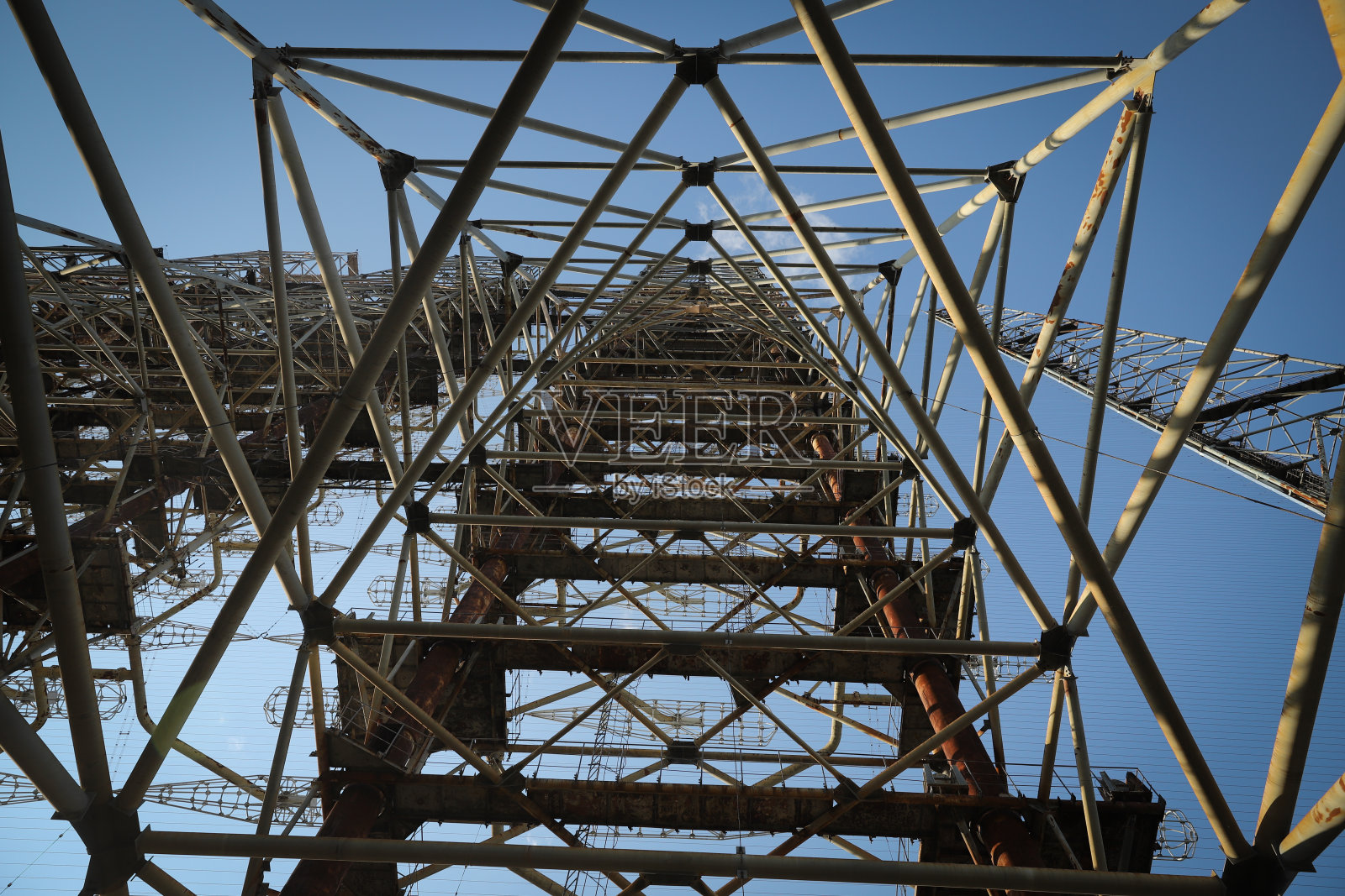 乌克兰切尔诺贝利禁区的Duga雷达照片摄影图片