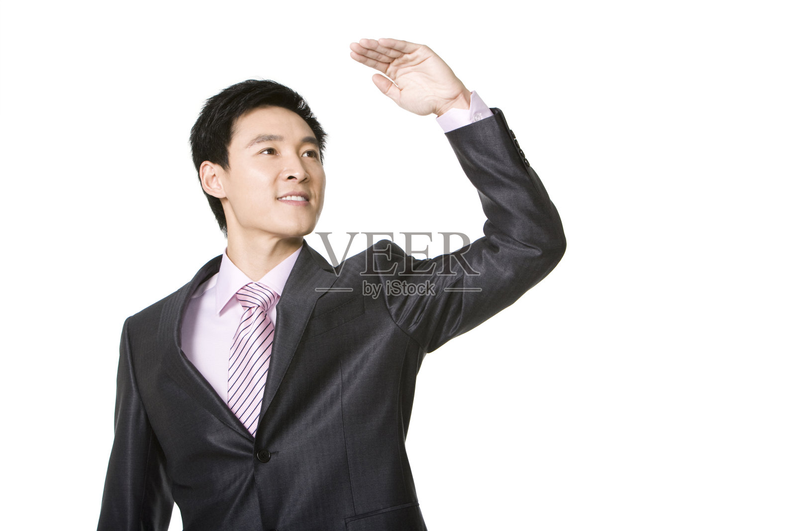 商务男士眺望远方照片摄影图片