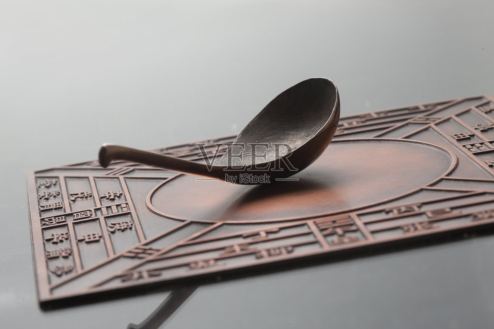 司南照片摄影图片