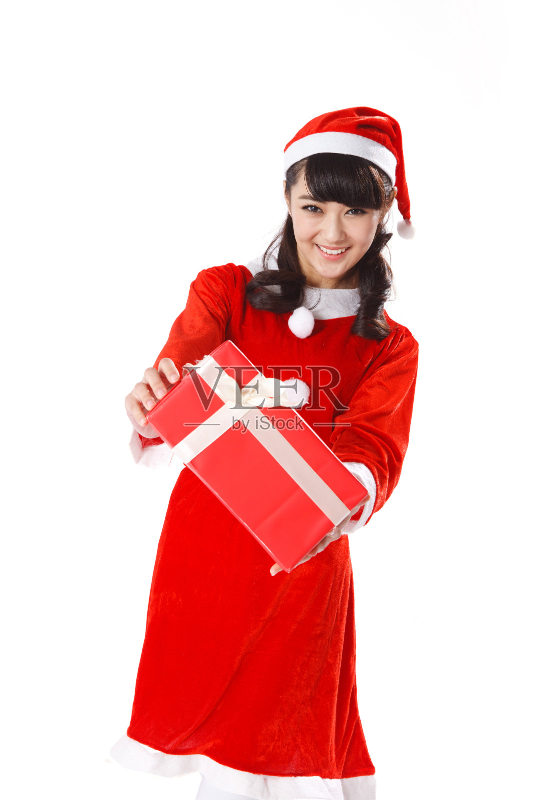 青年女人圣诞节拿礼物照片摄影图片