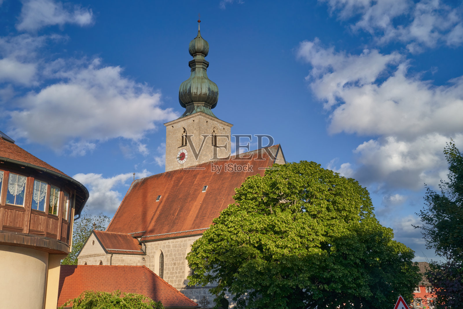 Pfarrkirche St. Johann Baptist, Kirche Gemeinde Tyrlaching, Landkreis Altötting, Bayern, Deuschland / St. Johann Baptist教堂,Tyrlaching教区,Altötting区,巴伐利亚,德国,巴伐利亚,上巴伐利亚照片摄影图片