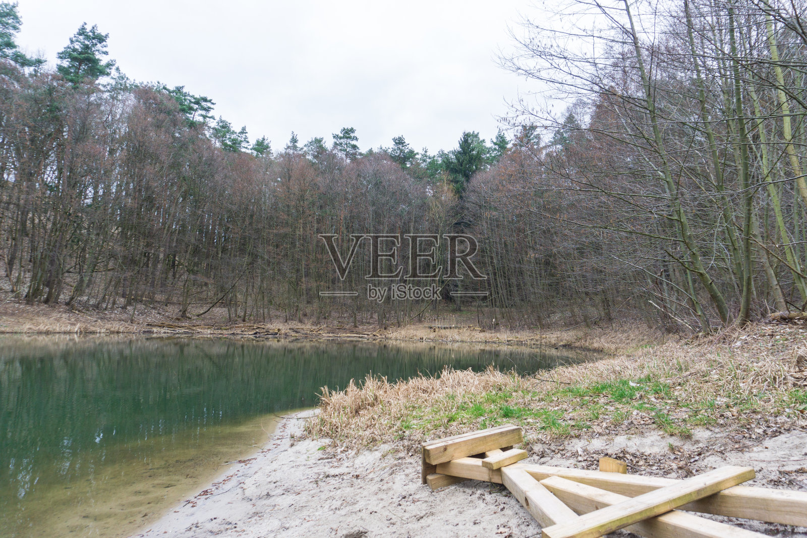 66-Seenwanderweg,柏林,德国,夏末/秋末的一天照片摄影图片