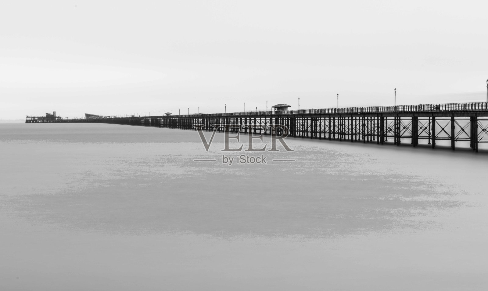 海洋码头的绍森德照片摄影图片