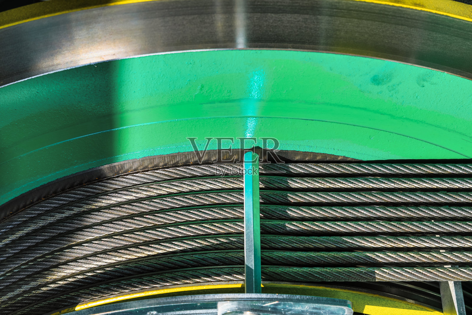 金属钢丝绳和轮盘赌照片摄影图片